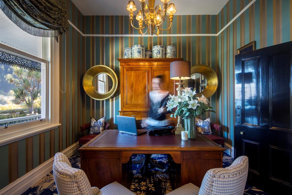 Hulbert House Luxury Boutique Lodge Queenstown Eksteriør billede