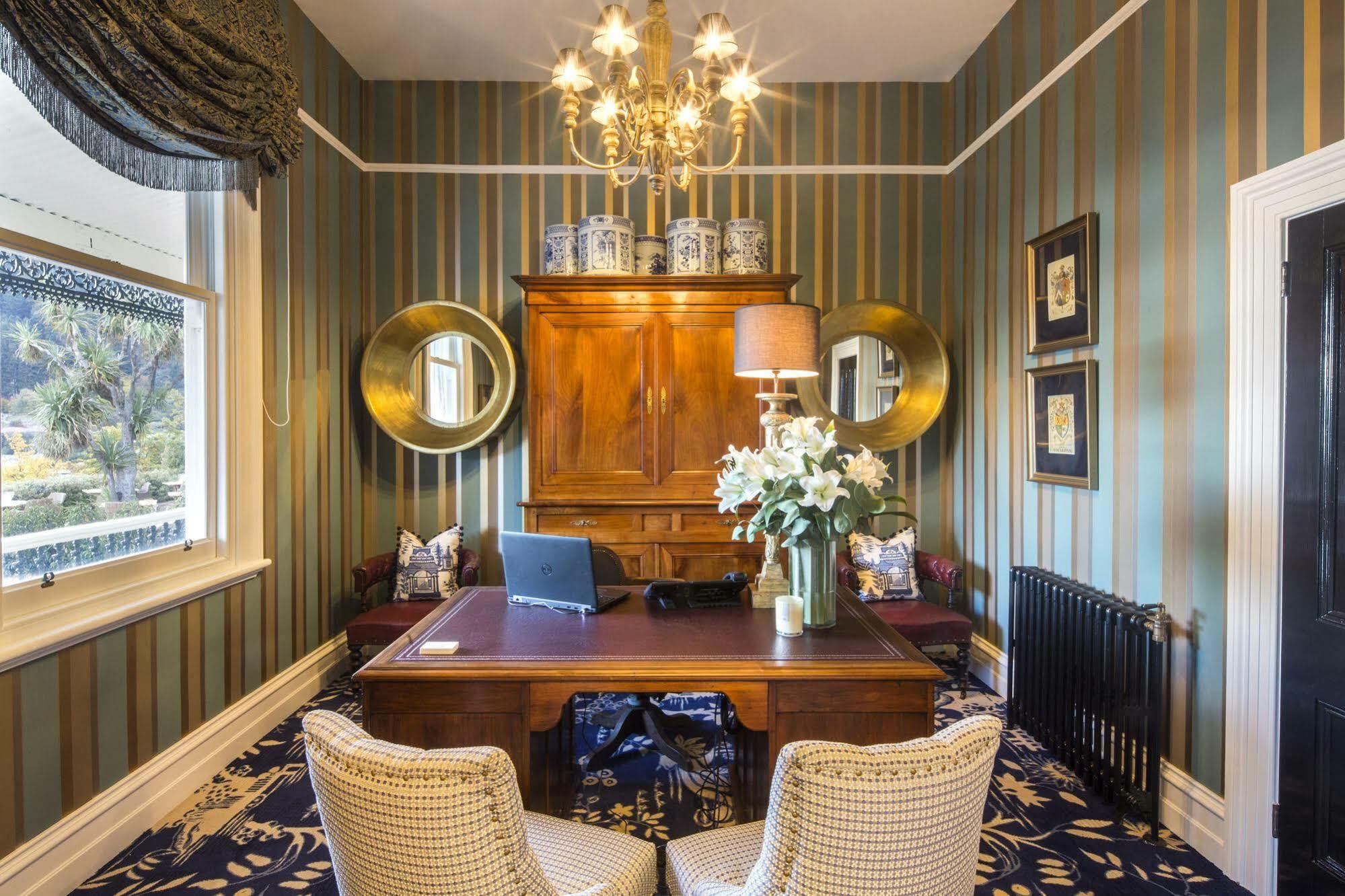 Hulbert House Luxury Boutique Lodge Queenstown Eksteriør billede